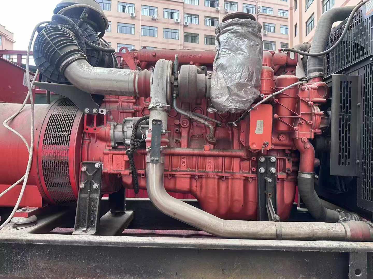 平山如何选择适合 600kW 柴油发电机组的过载保护器？